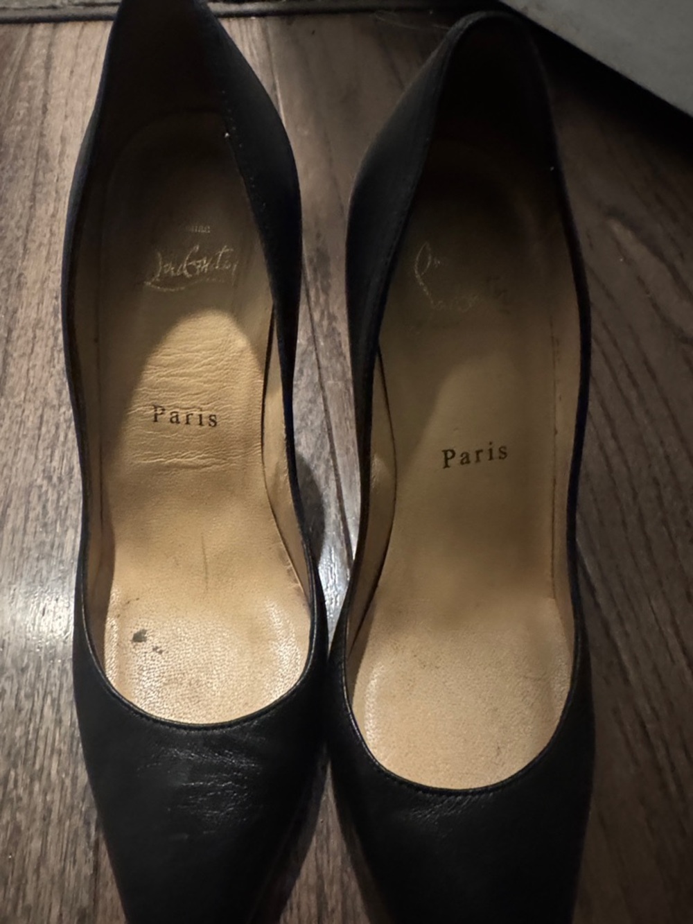 Christian Louboutin Black Pointed-Toe Leather Pumps - Picture 2 of 5